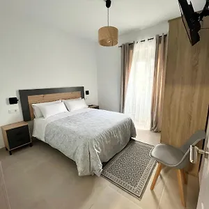 Puente A La Mezquita - Free Parking Apartment Córdoba